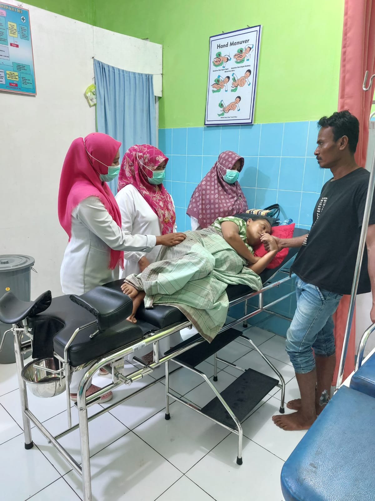 Puskesmas Air Haji Melakukan Pelayanan PONED