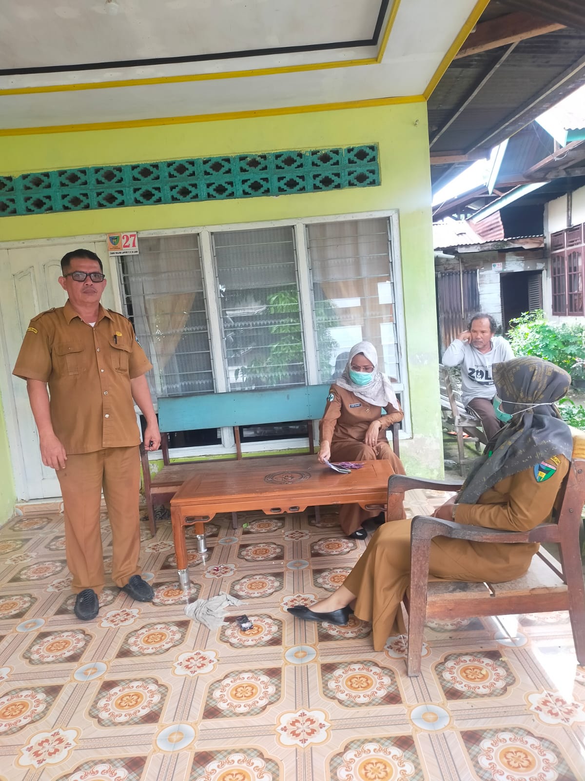 Pelacakan (Tracking) Kasus COVID-19 di wilayah kerja Puskesmas Koto Berapak