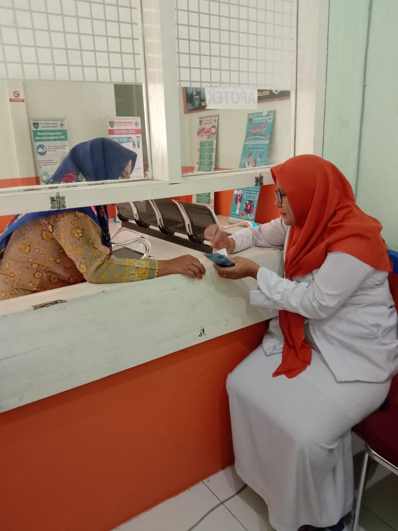 PELAYANAN APOTIK PUSKESMAS AIRPURA