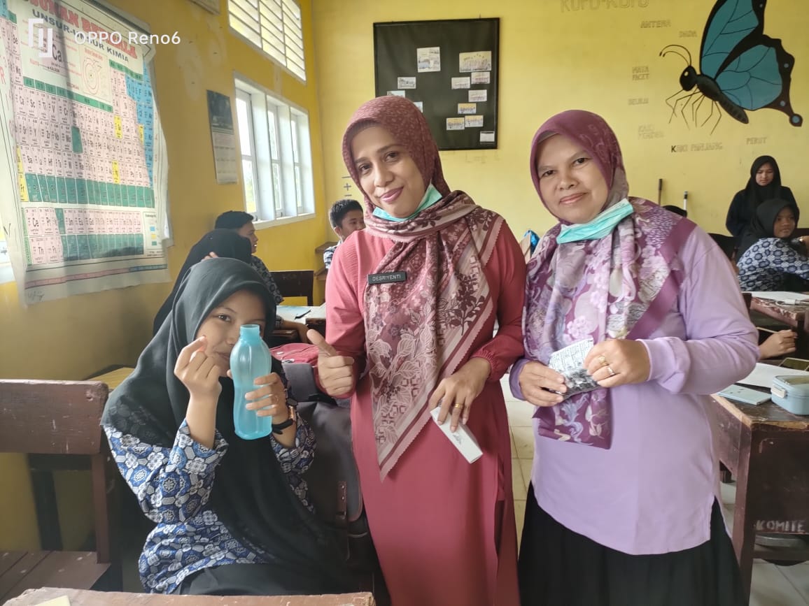PENDISTRIBUSIAN TABLET FE KE REMAJA PUTRI DI SMAN 1 PANCUNG SOAL  