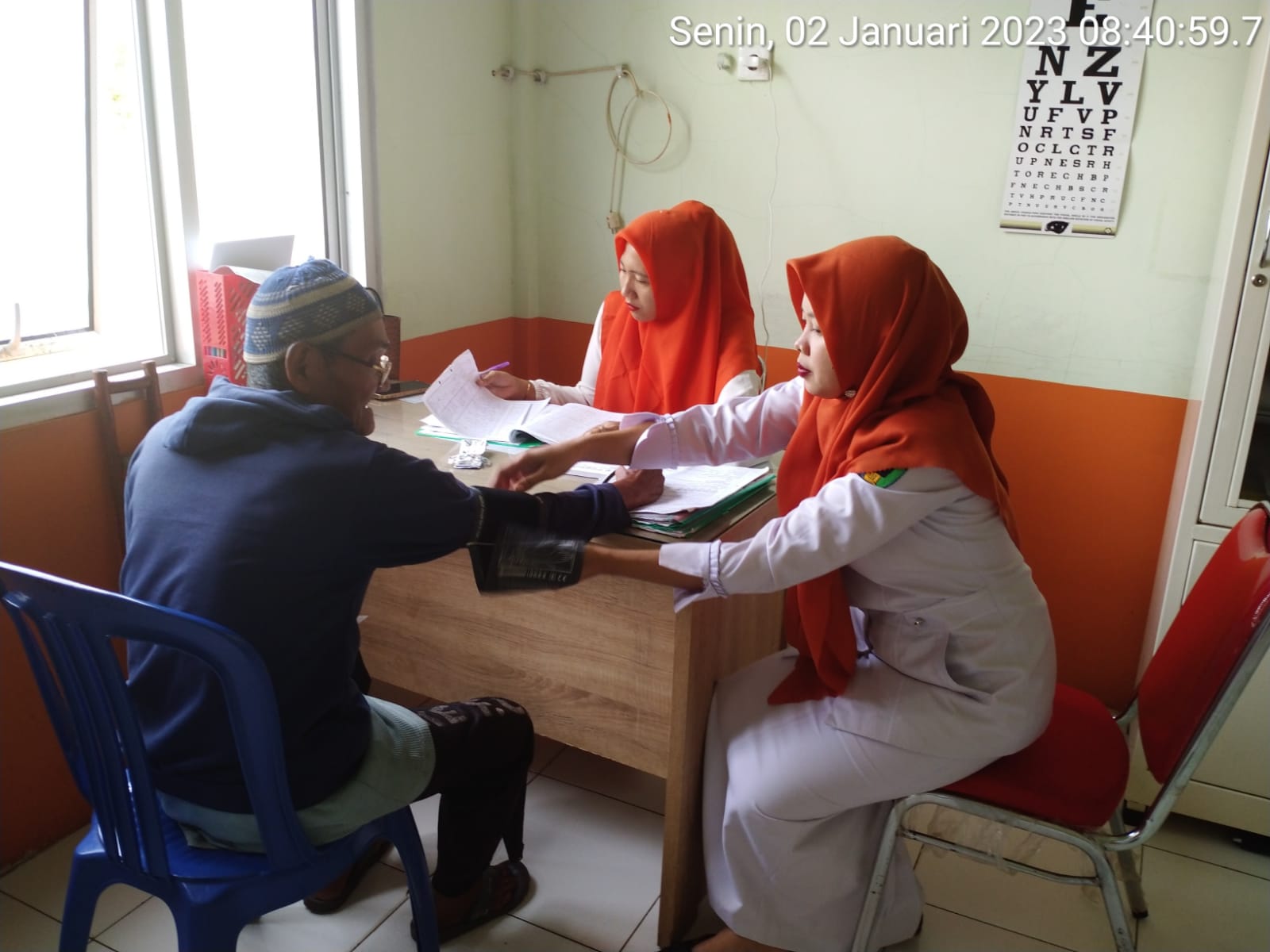 Pelayanan poli umum (BP) puskesmas Airpura Senin, 02 Januari 2023