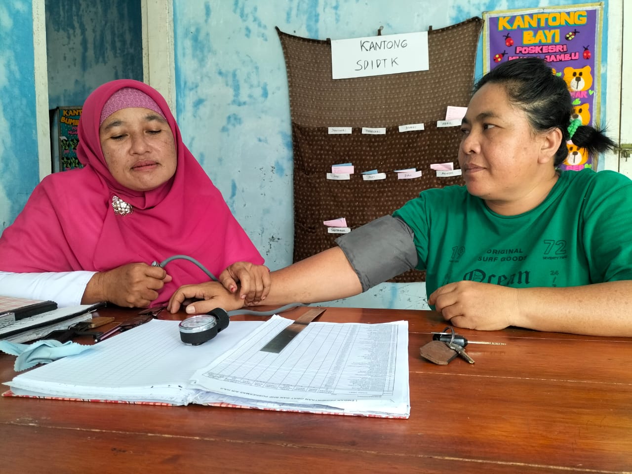 PUSKESMAS AIR HAJI SENIN, 02 JANUARI 2023  Kegiatan Hari ini adalah melaksanakan apel perdana pada t