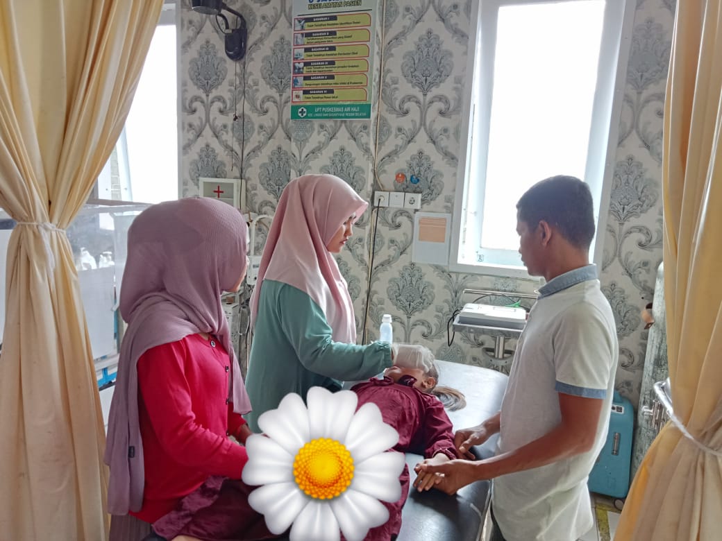 Pelayanan pasien UGD Puskesmas Air Haji 