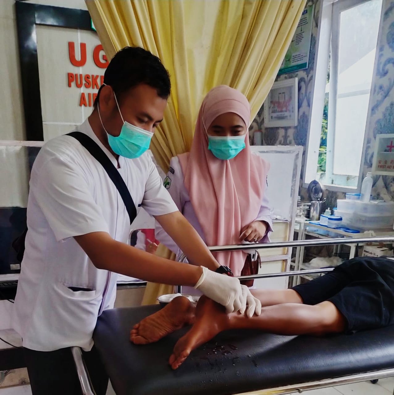 Pelayanan pasien UGD Puskesmas Air Haji