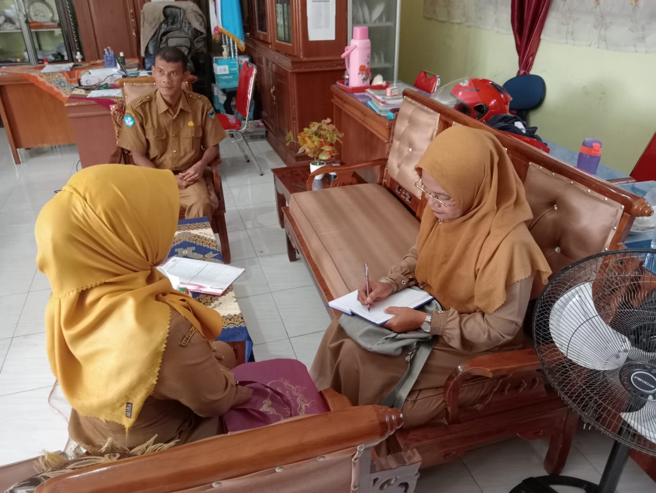 ADVOKASI DAN SOSIALISASI PEMBERIAN TABLET TAMBAH DARAH KE REMAJA PUTRI PUSKESMAS KY GADANG
