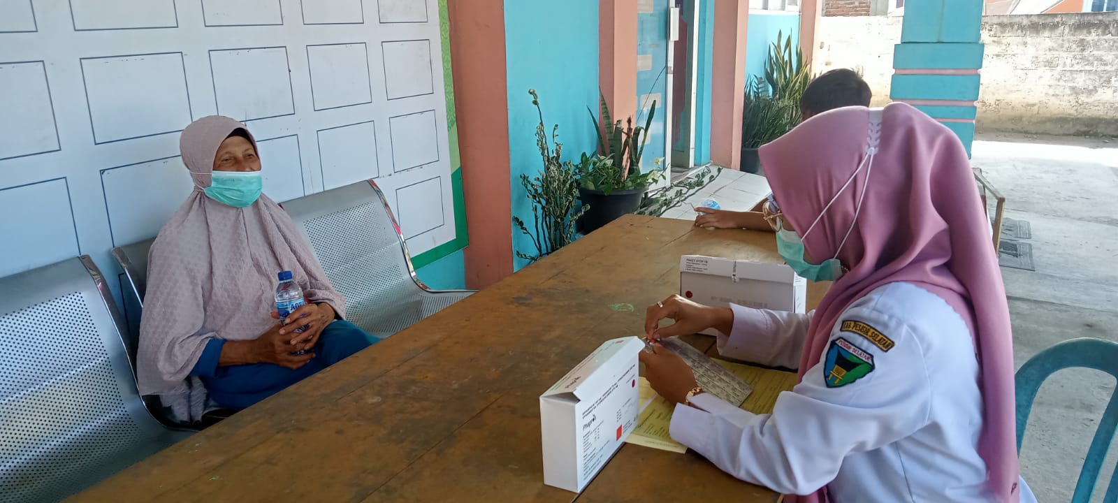 Pelayanan di ruangan  TB paru. Poli TB Paru adalah : pelayanan yang dilakukan dg tujuan deteksi dini