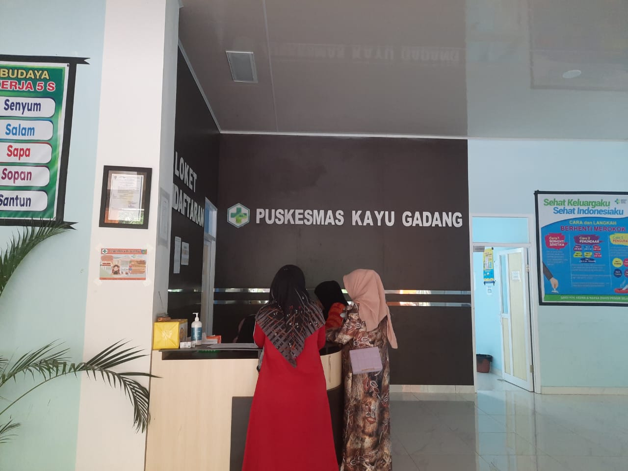 Puskesmas kayu gadang melakukan pelayanan mulai dari Rekam Medis