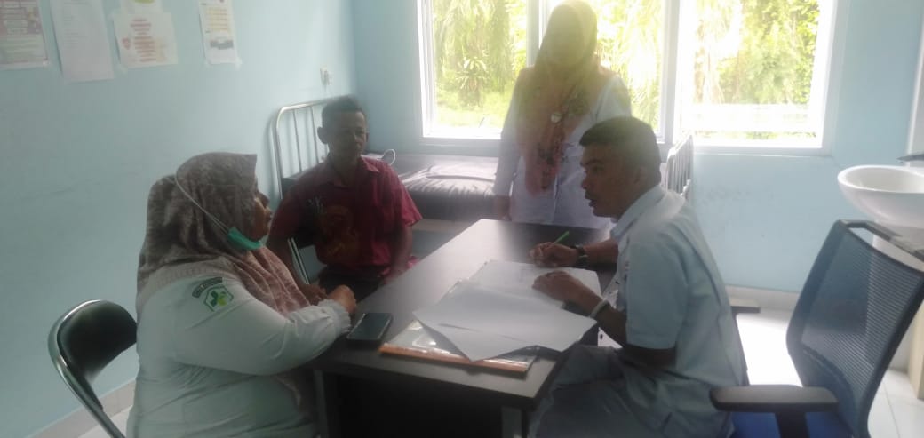 POLI UMUM PUSKESMAS KAYU GADANG MELAKUKAN PELAYANAN