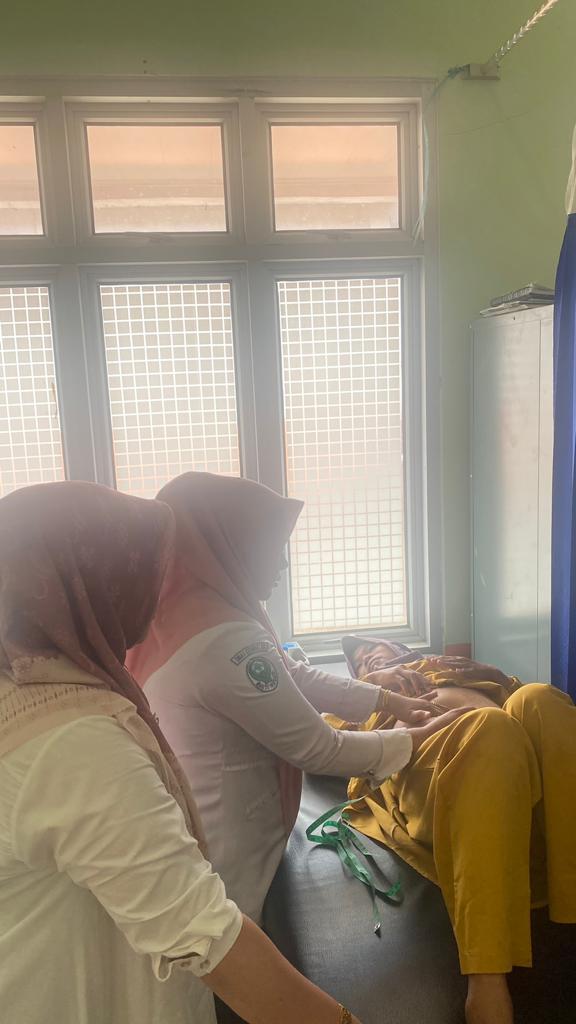 PELAYANAN KESEHATAN IBU DAN ANAK (KIA) /KELUARGA BERENCANA (KB) DI PUSKESMAS AIRPURA