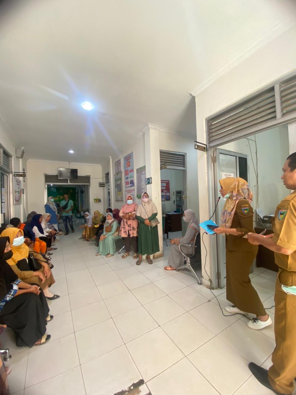 Penyuluhan Isi Piringku Dalam Rangka Memperingati Hari Gizi Nasional Ke 63 di Puskesmas Salido