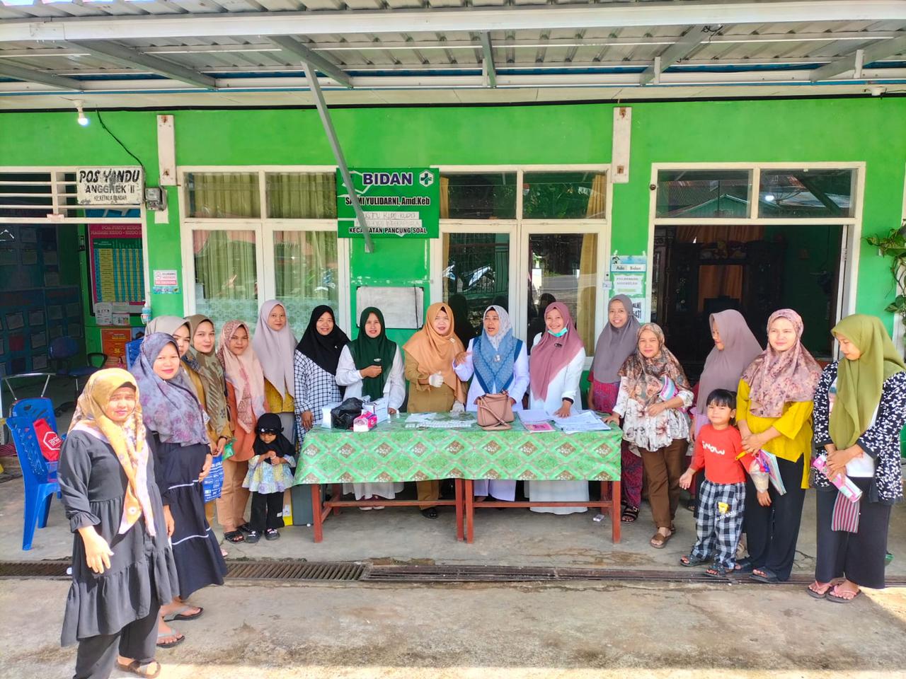 PEMERIKSAAN TRIPLE ELIMINASI PADA IBU HAMIL DI NAGARI KUDO - KUDO KECAMATAN PANCUNG SOAL 