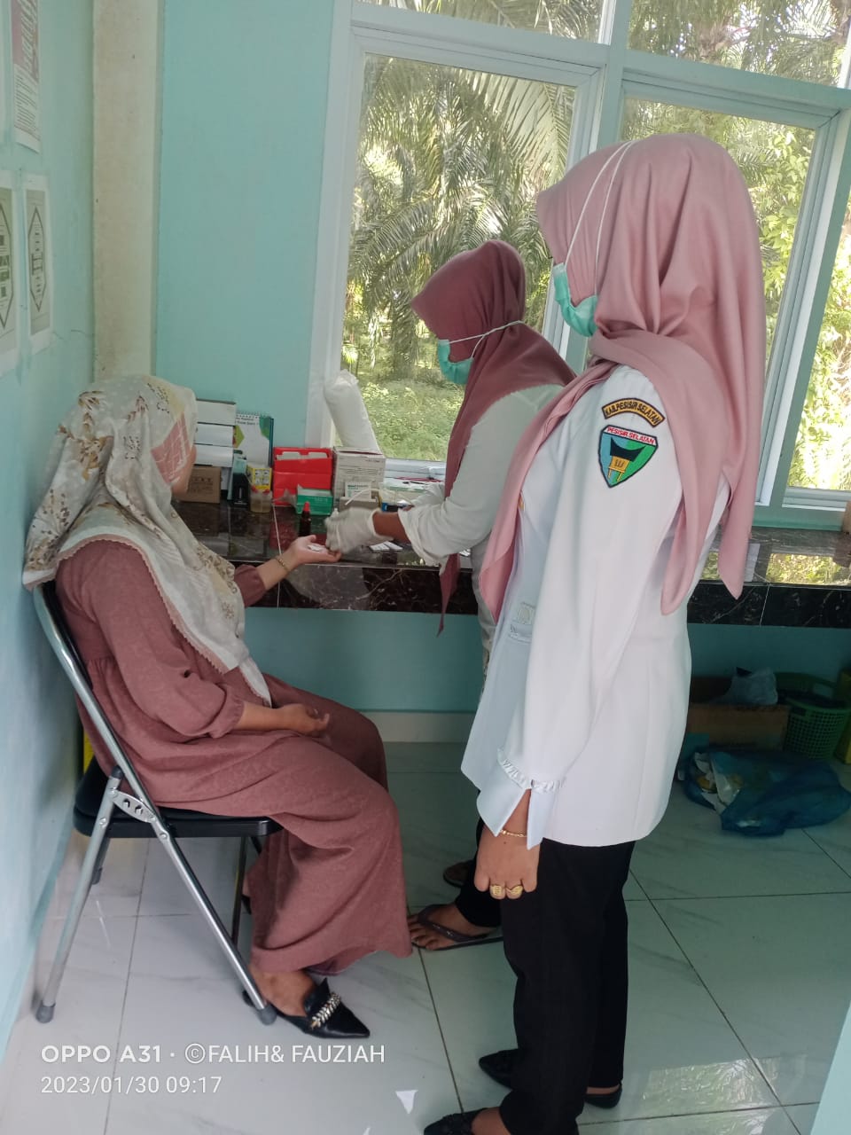 Kegiatan Poli KIA puskesmas Kayu Gadang hari ini Pendampingan ibu hamil untuk Pemeriksaa Laboratoriu