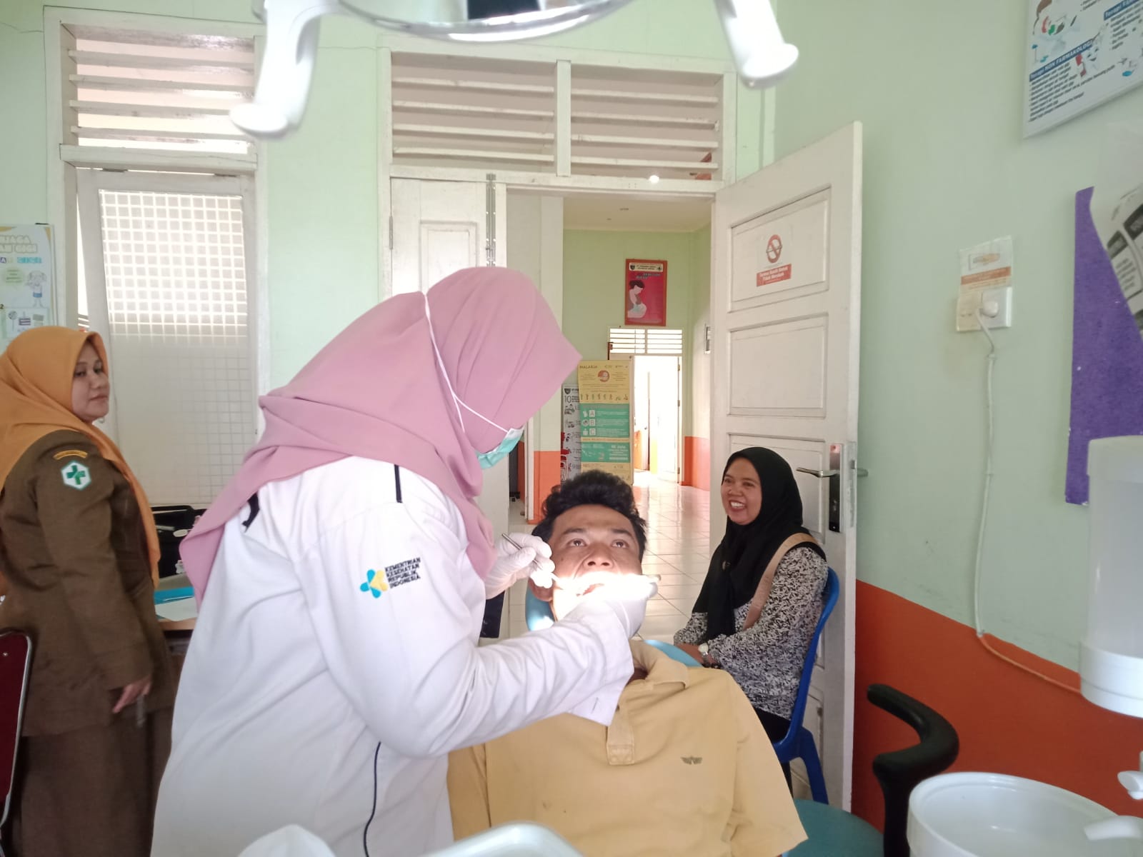 Pelayanan Di Poli Gigi dan Mulut Puskesmas Airpura 
