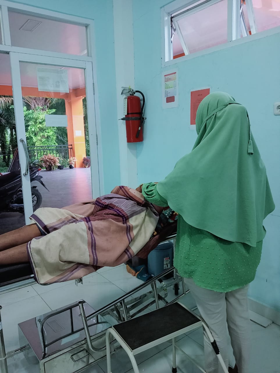 PELAYANAN POLI IGD  HARI INI PENGOBATAN GASTRITIS PADA Tn. AKBAR  UMUR  70 Thn Kayu gadang