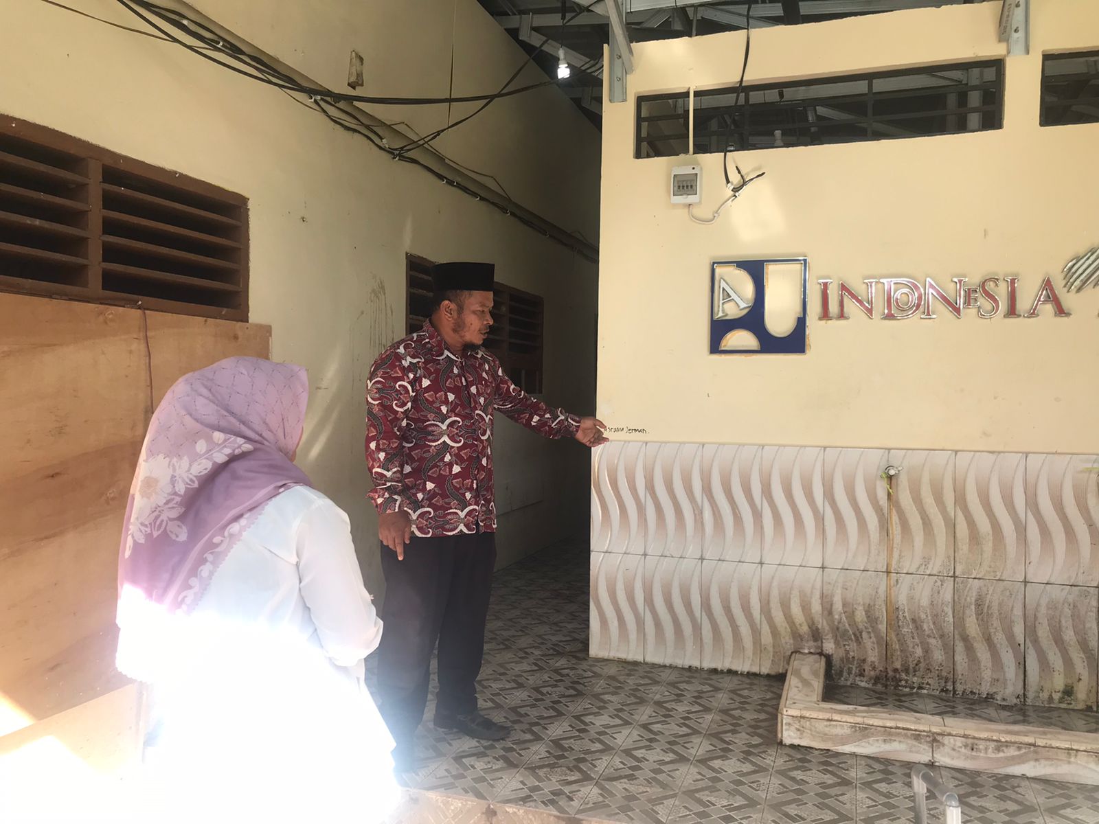 Kegiatan Inspeksi kesehatan lingkungan (IKL) di sekolah MTs M Lakitan wilker Puskesmas Kambang