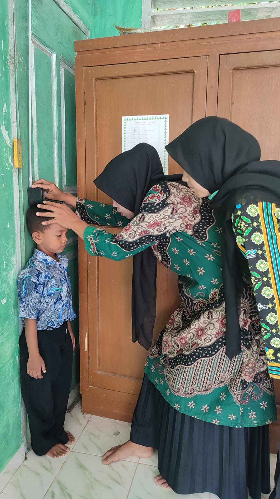 PENIMBANGAN MASAL DAN PEMBERIAN VITAMIN A PUSKESMAS IV KOTO MUDIK