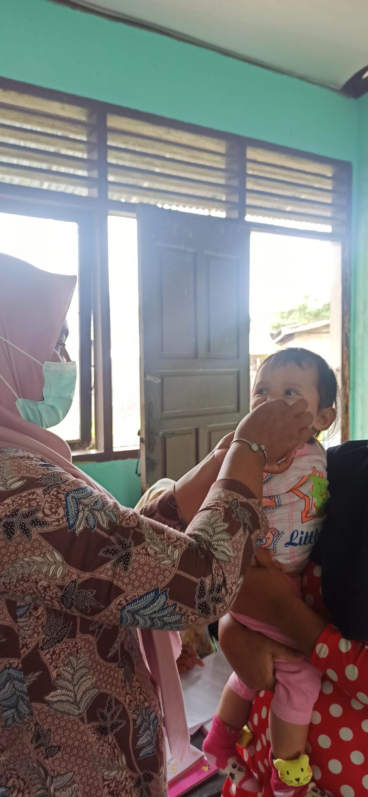 PENIMBANGAN MASAL DAN PEMBERIAN VITAMIN A PUSKESMAS IV KOTO MUDIK  Di Posyandu Melati II Nagari Sung