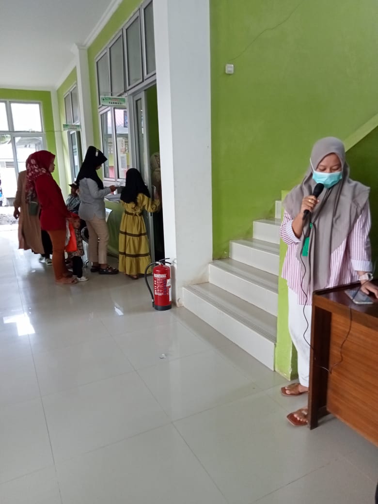 PENYULUHAN DALAM GEDUNG PUSKESMAS BALAI SELASA TENTANG PERILAKU HIDUP BERSIH DAN SEHAT DI RUMAH TANG
