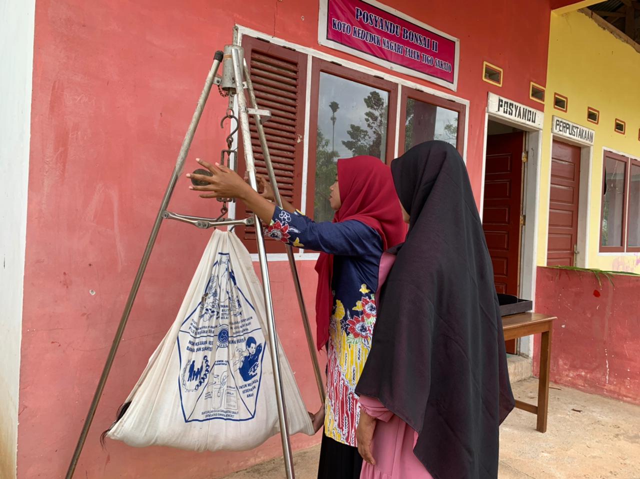 KEGIATAN POSYANDU WILAYAH KERJA PUSKESMAS PASAR KUOK