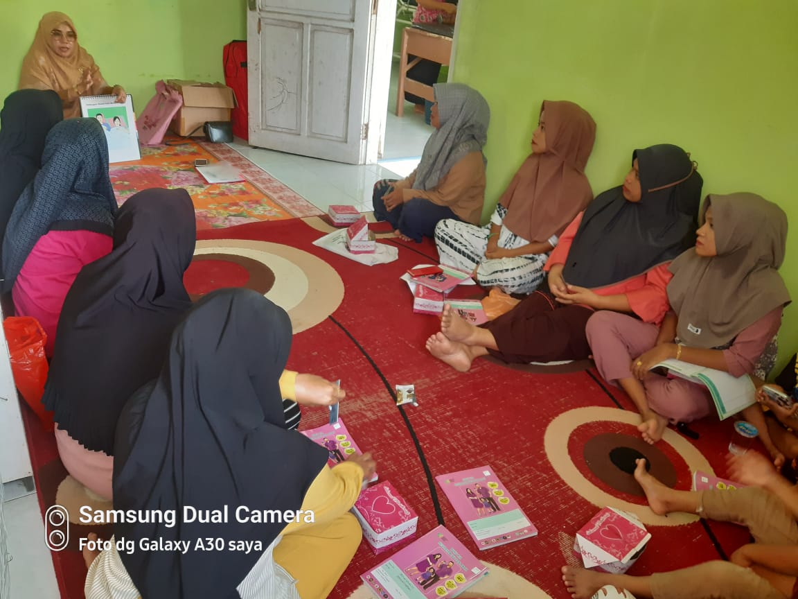 Kelas Ibu Hamil dan Pemeriksaan Triple-e di Kampung Daratan Marantih dan Pd.Mandiangin wilker Puskes