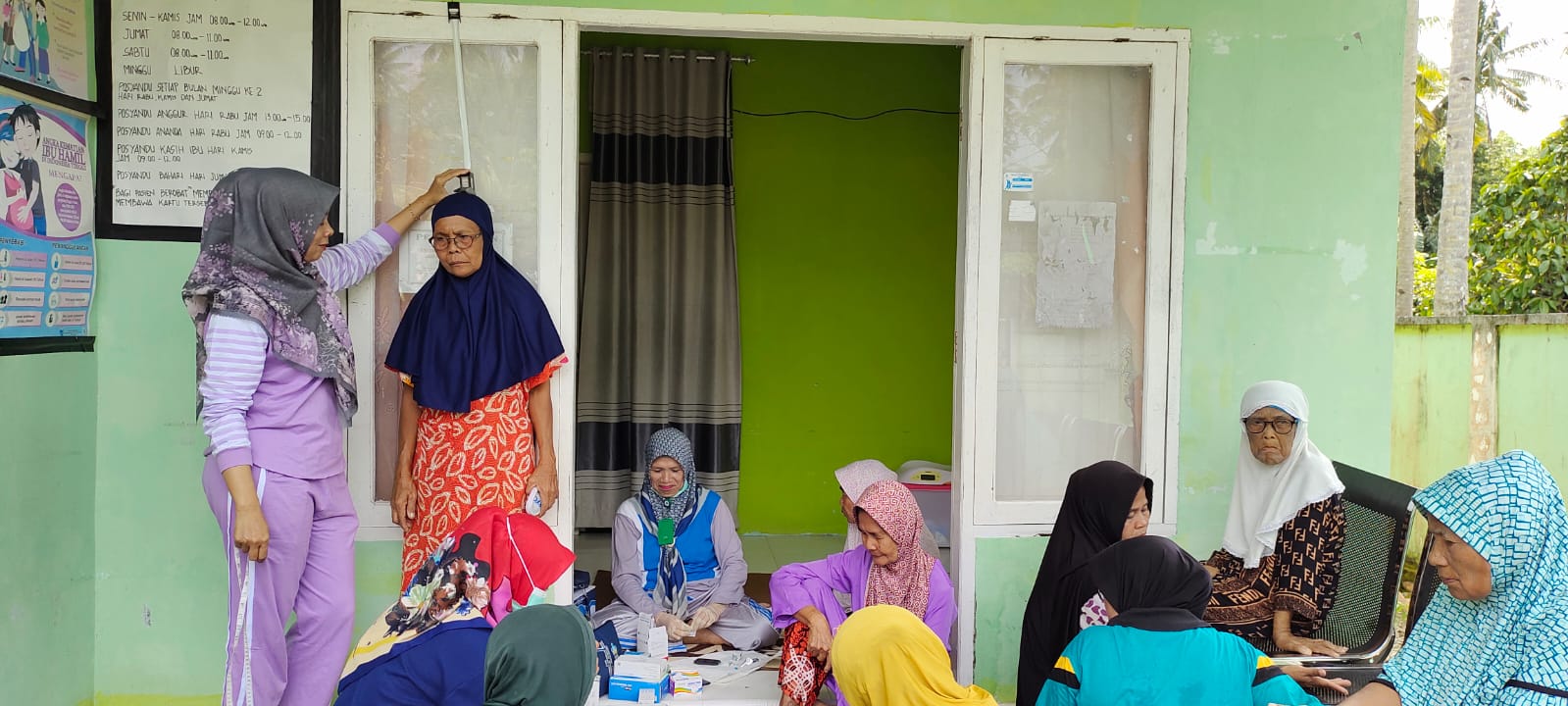 Posbindu PTM dan lansia di Padang Laban nagari Pasia Pelangai PKM Balai Selasa