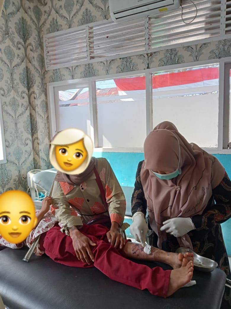 Pelayanan pasien UGD Puskesmas Air Haji 