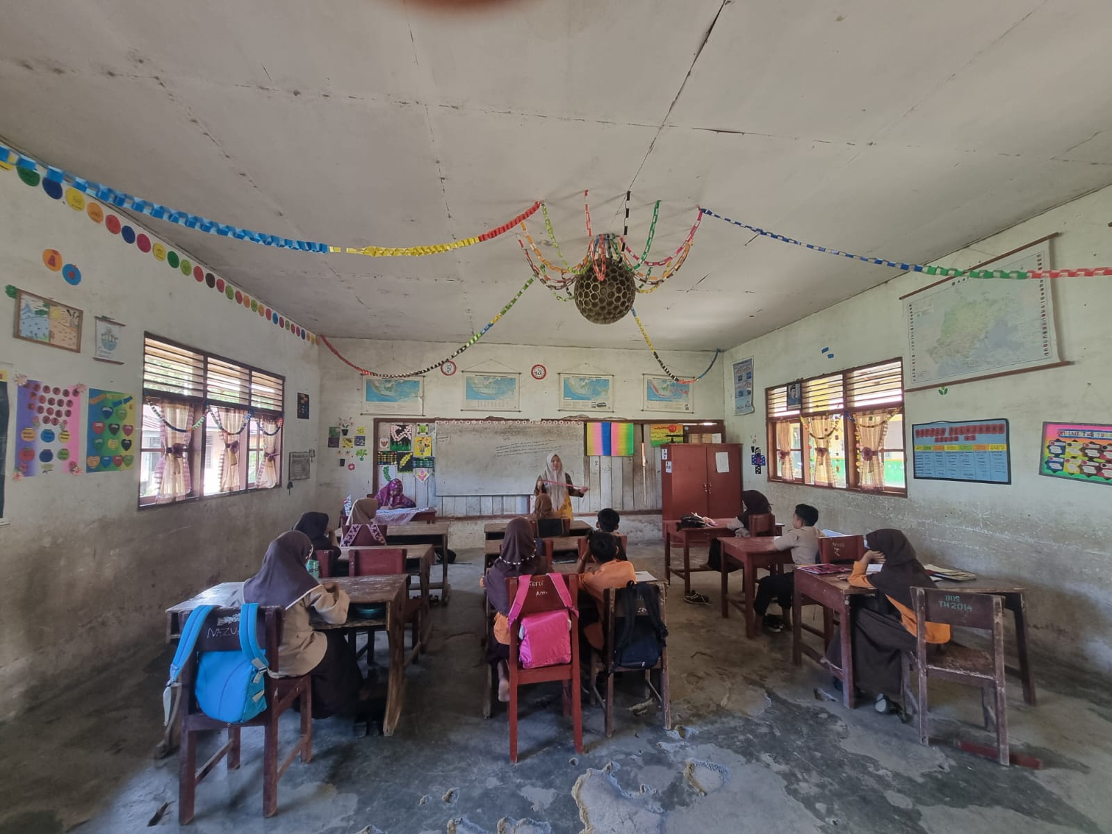 Kegiatan Penjaringan lanjutan Program UKS di SDN 14 Rt Bt Ambacang