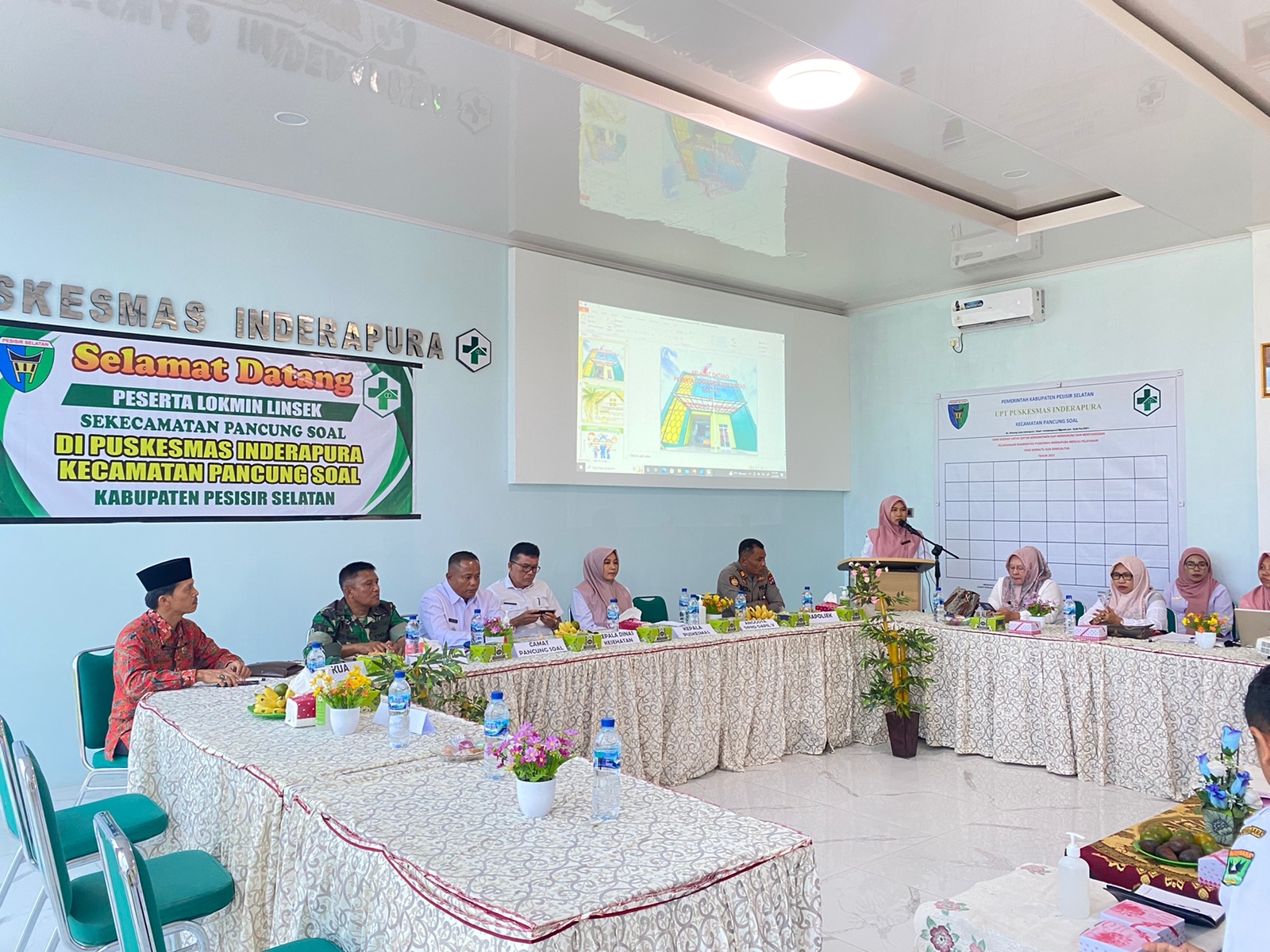 Lokakarya Mini Lintas Sektor sekecamatan Pancung Soal dan Penggalangan Komitmen Reakreditasi Puskesm