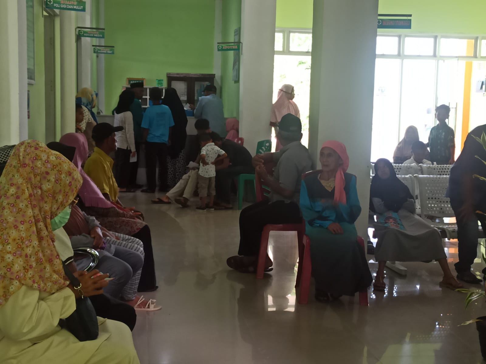 Pelayanan di Puskesmas IV Koto Mudik