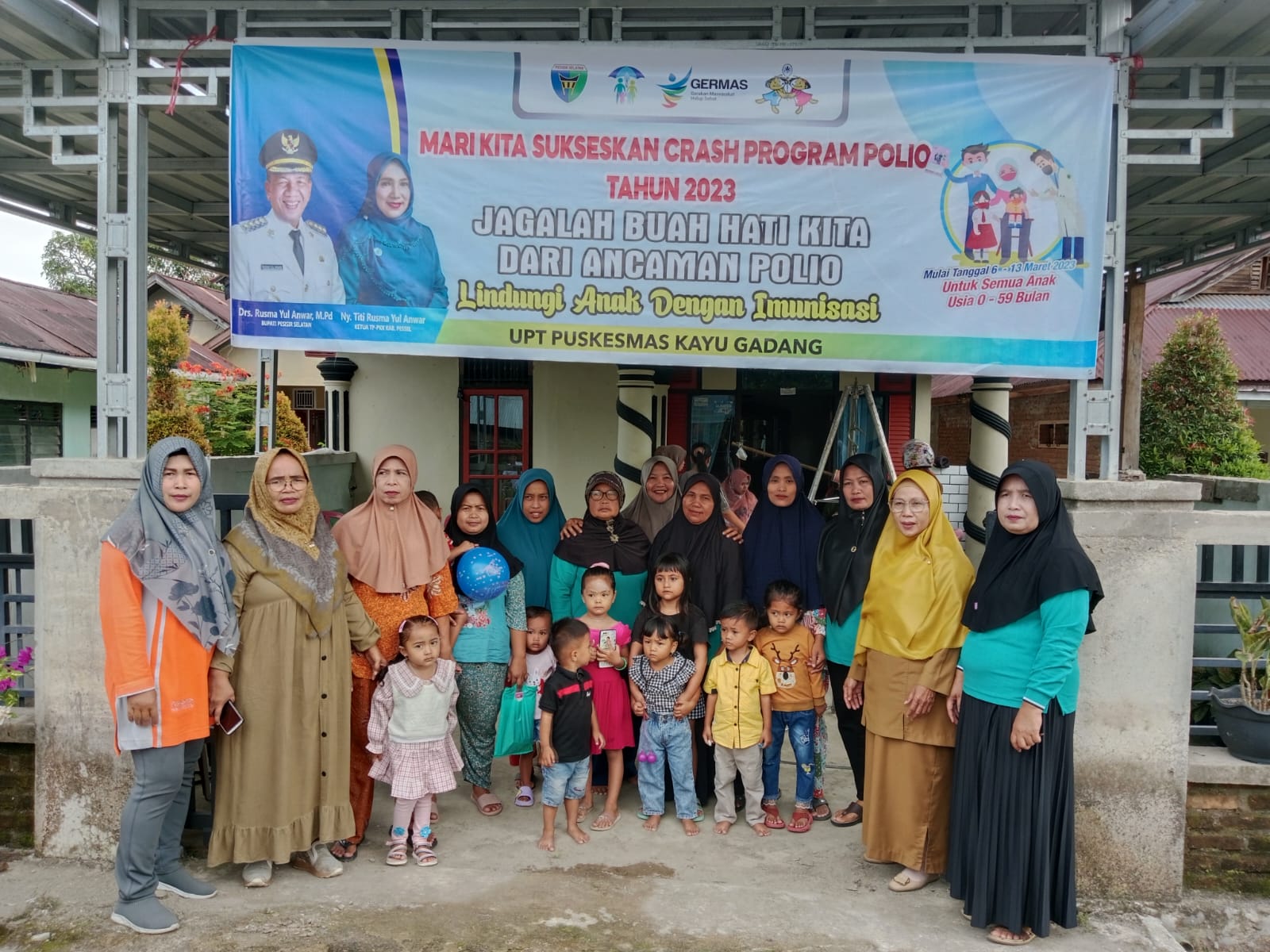 Launching Pemberian Imunisasi Polio  di Wilker Kayu Gadang