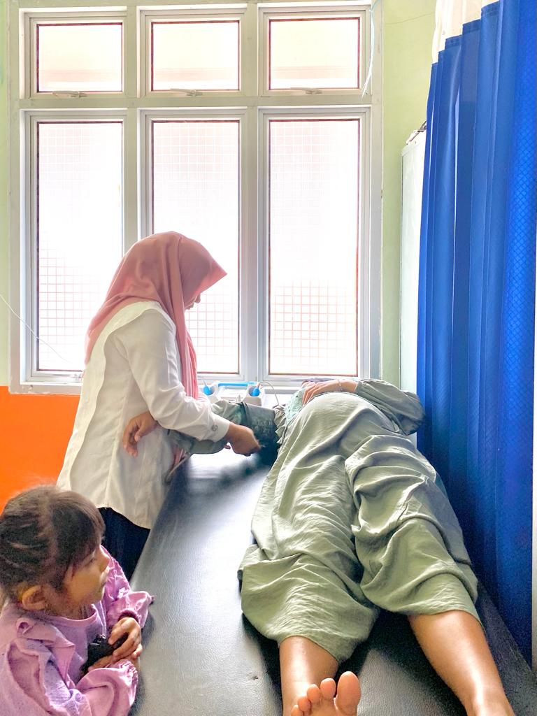 Pelayanan Kesehatan Ibu dan Anak (KIA)/ Keluarga Berencana (KB) di Puskesmas Airpura