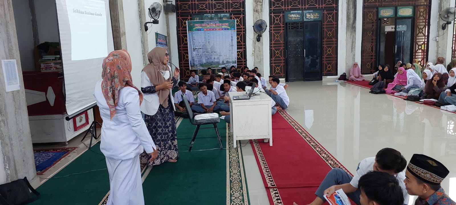 Puskesmas Pasar Baru Kegiatan Penyuluhan Bahaya Rokok dan Napza  Terhadap  Generasi Muda Pada Siswa/