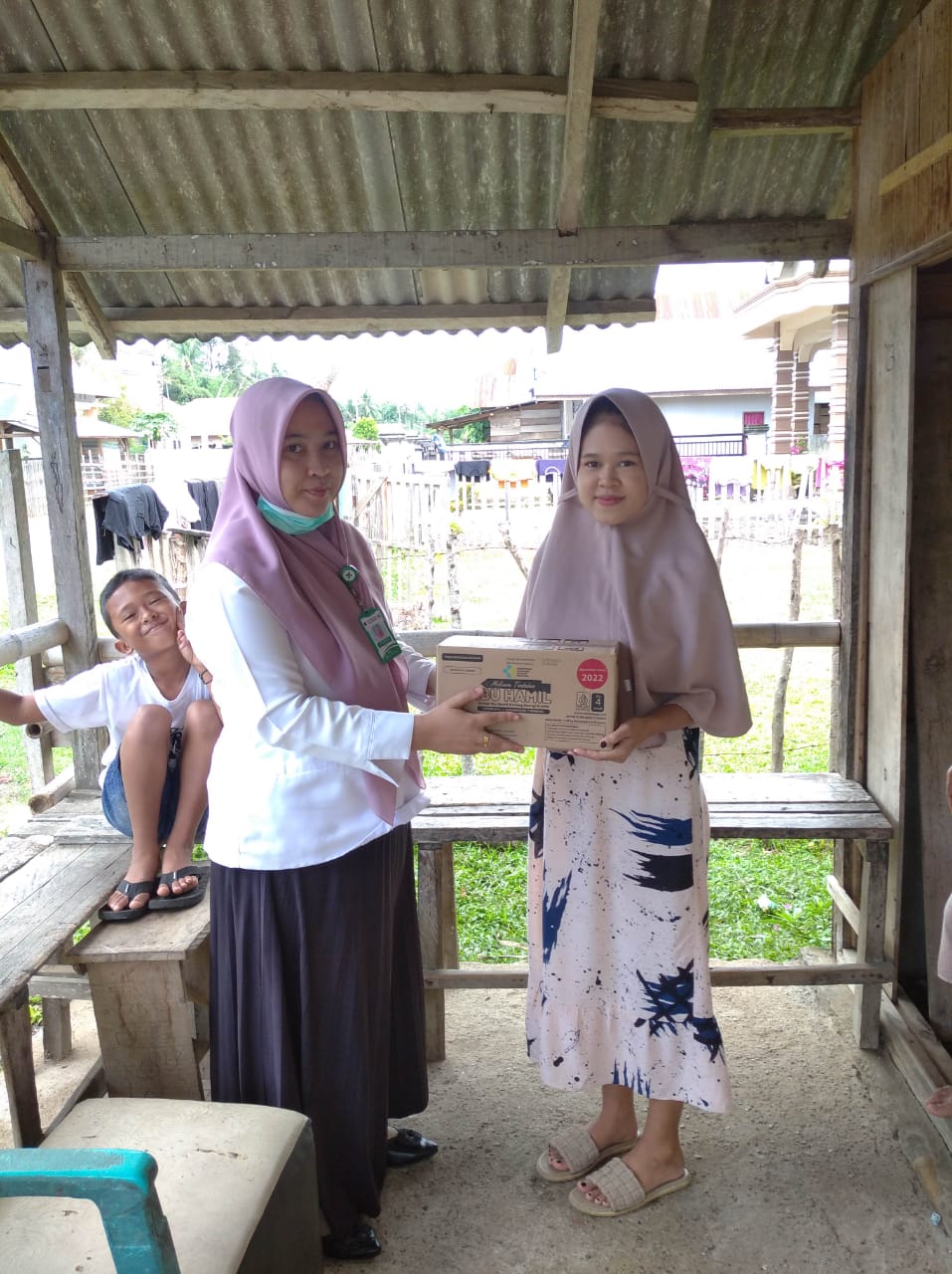 PKM BALAI SELASA KEGIATAN KUNJUNGAN LAPANGAN IBU HAMIL KEK DI KAMPUNG AMPALU  KENAGARIAN SUNGAI TUNU