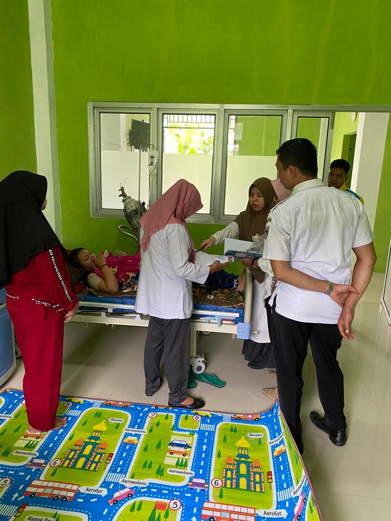 Kegiatan Visitasi Pasien Rawatan Puskemas Asam Kumbang