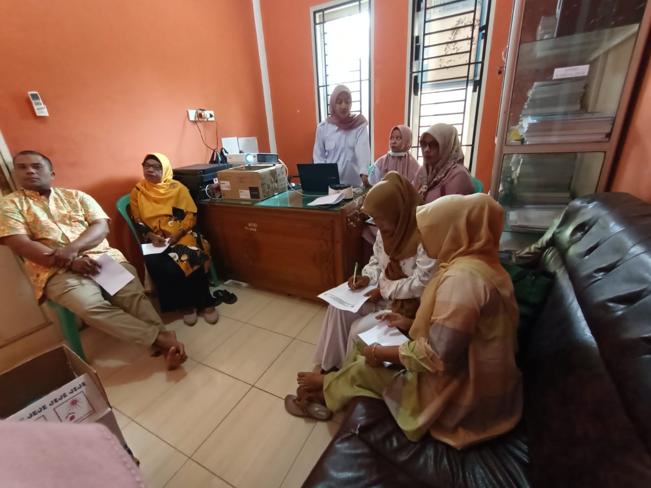 PKM BALAI SELASA PERTEMUAN KADER DALAM RANGKA PEMICUAN  UNTUK BER PHBS DAN STOP BABS, CTPS