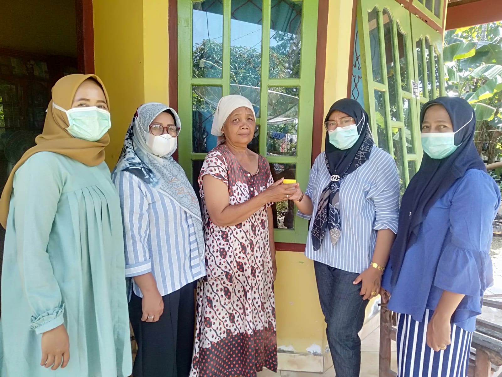 PKM Pasar Kuok Ketuk pintu ke rumah dan Pemantauan Minum Obat pada Pasien Tuberkulosis (TBC) Di Wila
