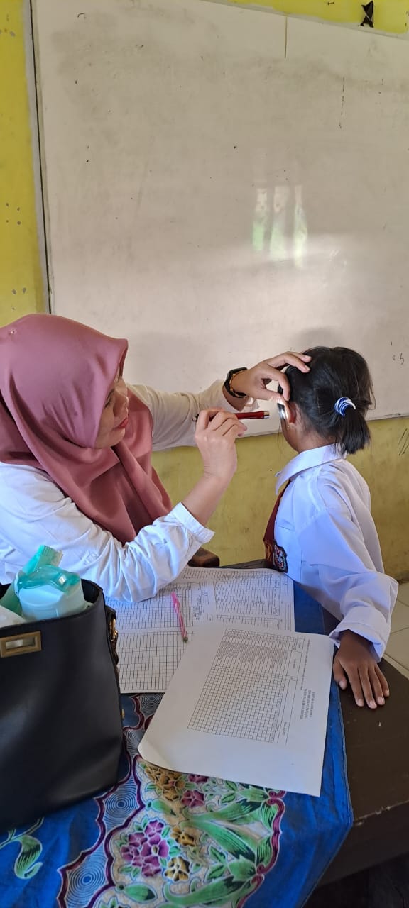 Kegiatan UKS (Penjaringan Kesehatan) peserta didik SDN 08 Pd.Panjang dan SDN 25 Pd.Panjang wilker Pu
