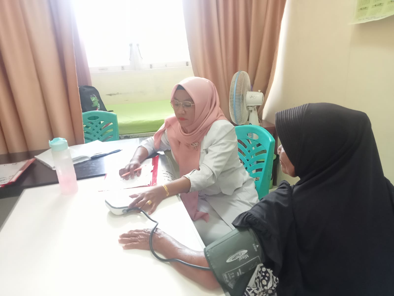 Pelayanan Poli Lansia di UPT Puskesmas Kambang