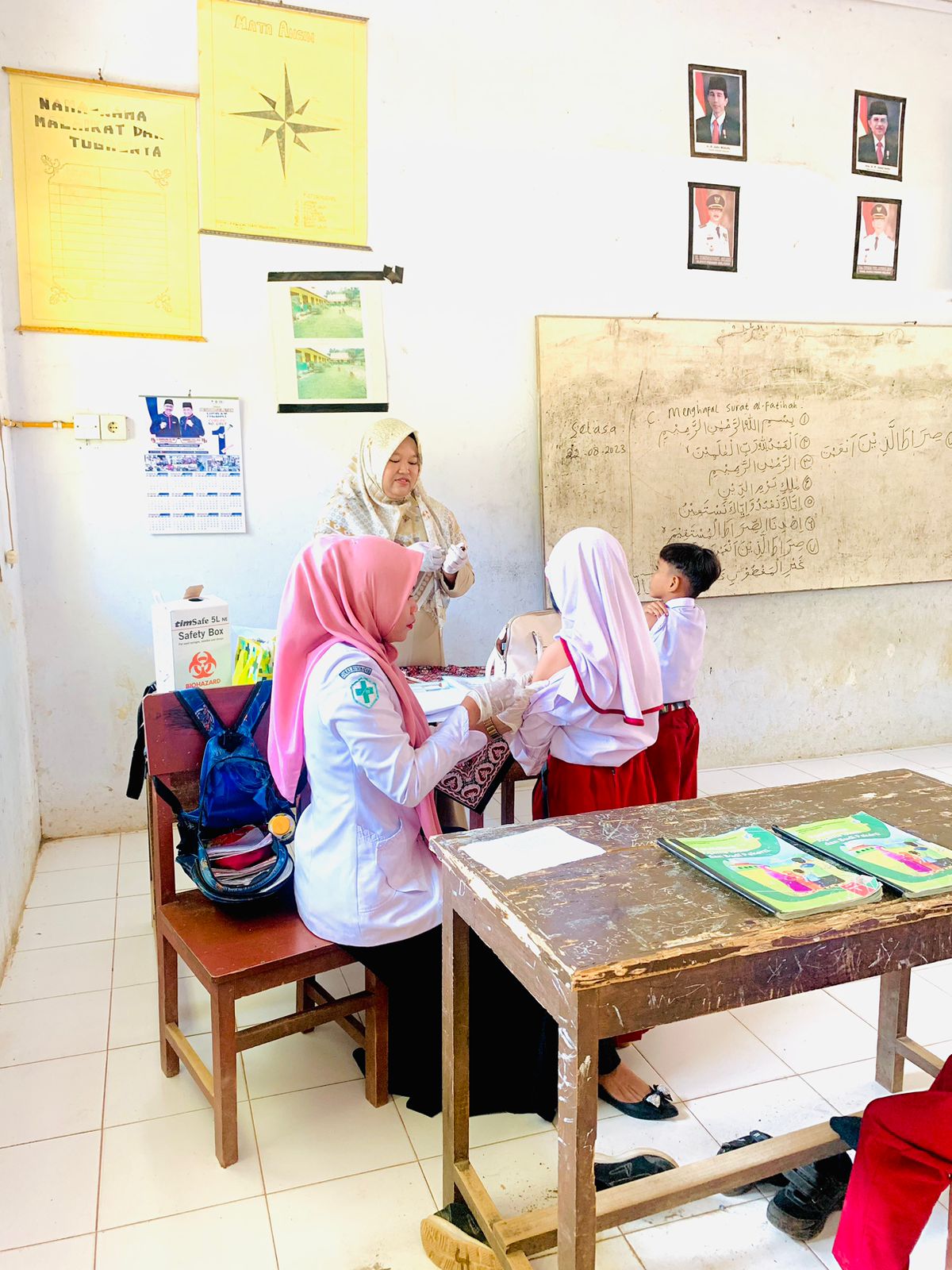 PUSKESMAS KOTO BARU BULAN IMUNISASI ANAK SEKOLAH di SDN 22 Sumbaru, SDN 49 Limau Manis Kulam dan SDN