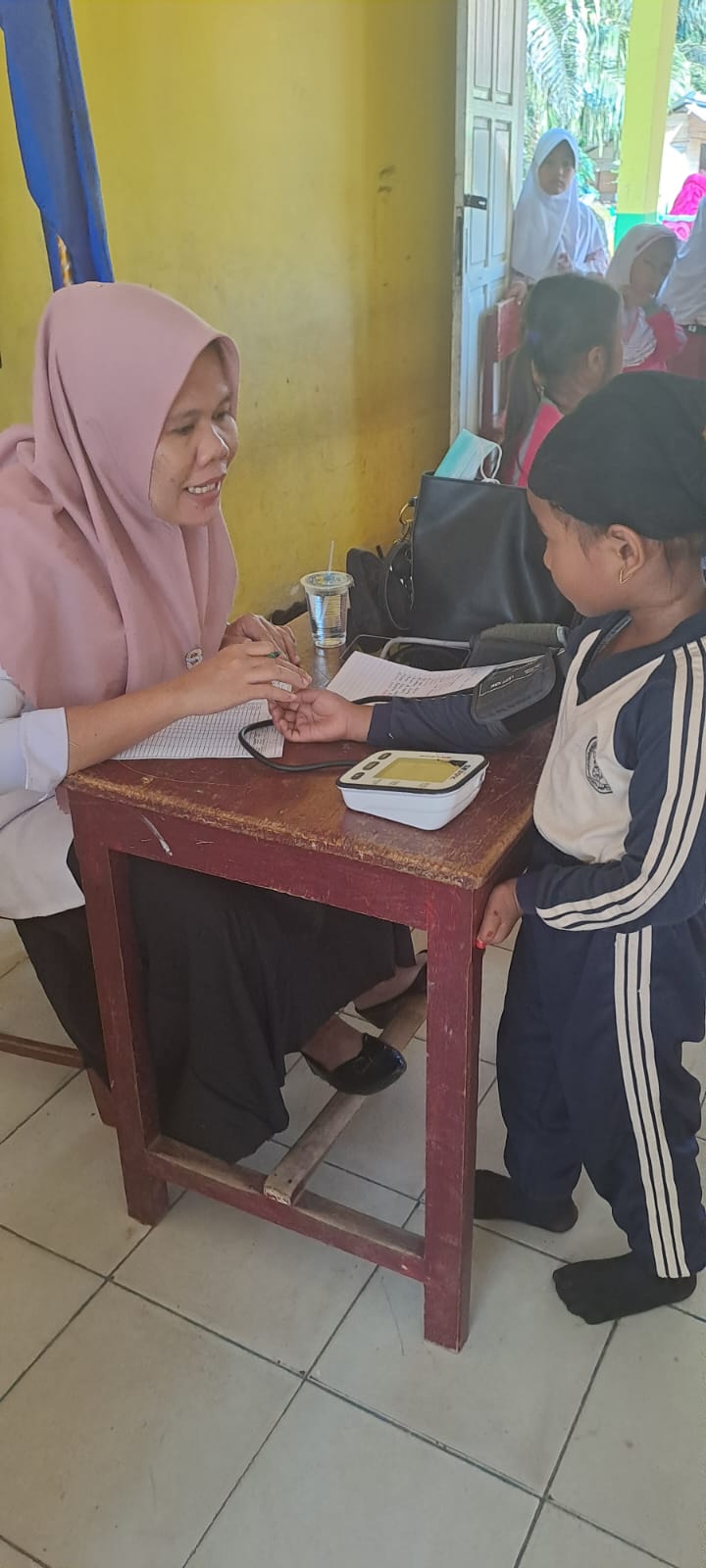 Kegiatan UKS (Penjaringan Kesehatan) peserta didik SDN 11 Air Kalam wilker Puskesmas Kambang