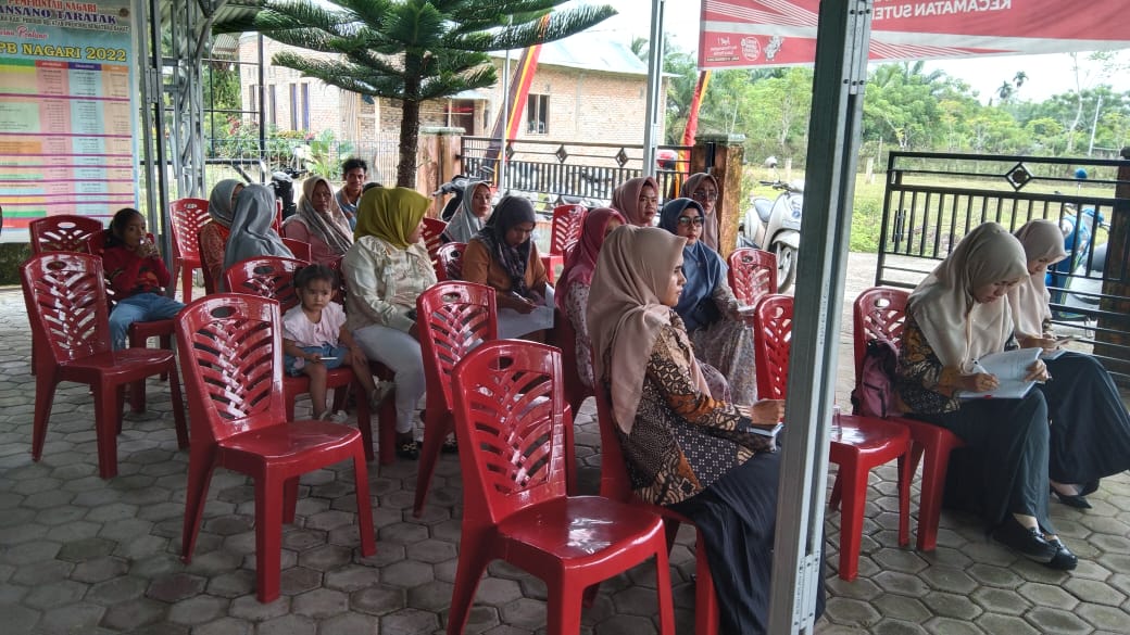 Puskesmas Surantih mengadakan pertemuan p4k di nagari lansano bersama kapus,bikor,PJ program anak da