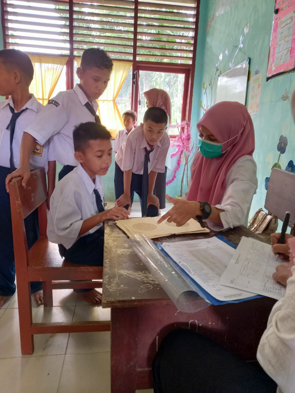 KEGIATAN UKS PENJARINGAN SISWA BARU PUSKESMAS BALAI SELASA