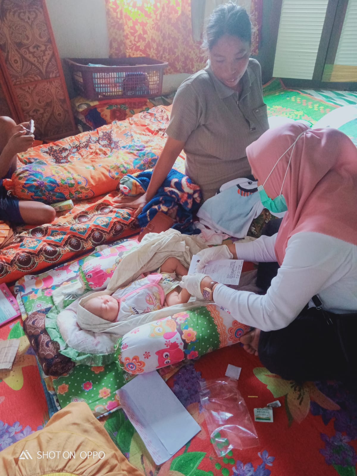 PEMERIKSAAN SHK BAYI PUSKESMAS IV KOTO MUDIK