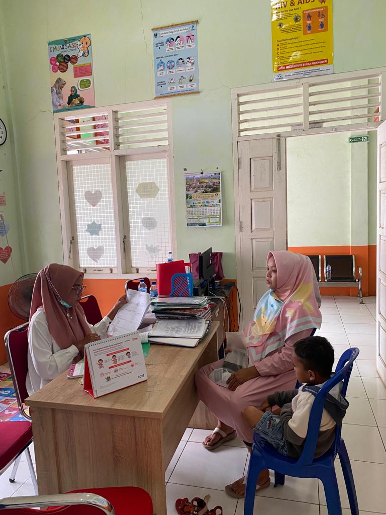 PELAYANAN KESEHATAN IBU DAN ANAK (KIA) /KELUARGA BERENCANA (KB) DI PUSKESMAS AIRPURA