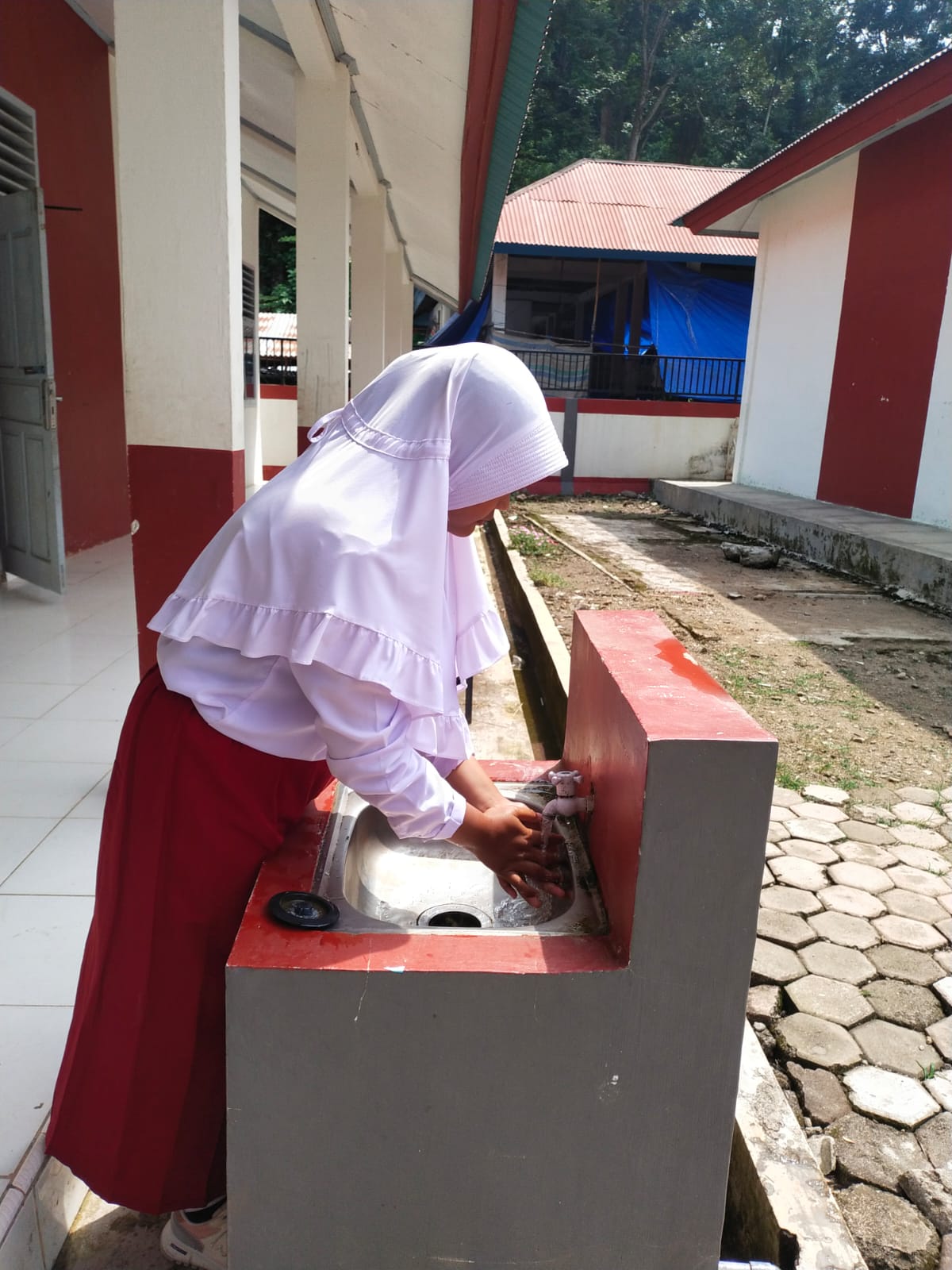 PEMERIKSAAN INSPEKSI HIGIENE SANITASI SEKOLAH 31 LANGGAI PKM KY GADANG