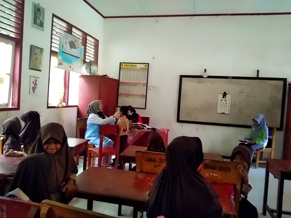 Pelaksanaan kegiatan Program UKS  SDN 08 PS.SURANTIH