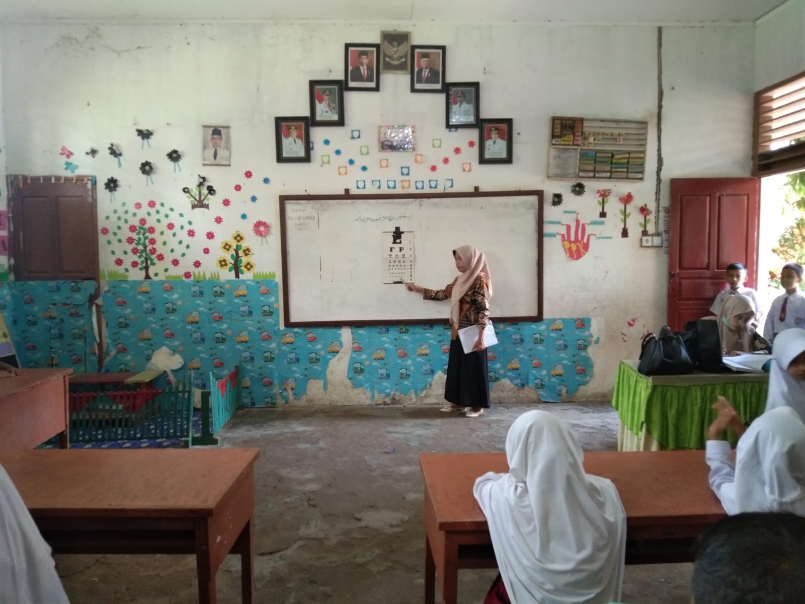 SDN 05 SURANTIH Pelaksanaan kegiatan Program UKS dan UBM