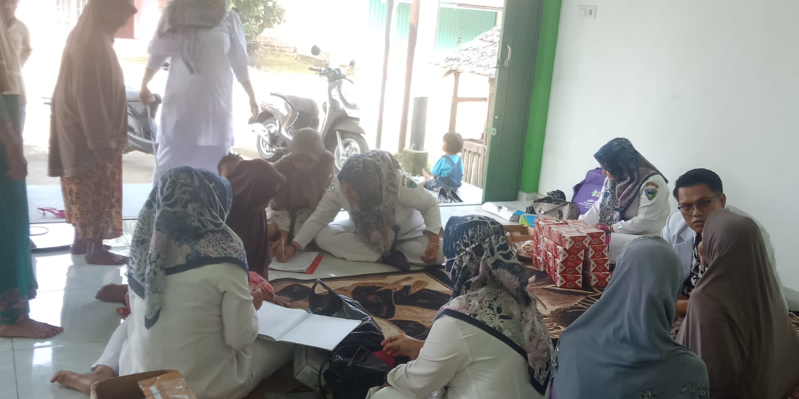 PKM Surantih POSYANDU LANSIA DI NAGARI Amping parak