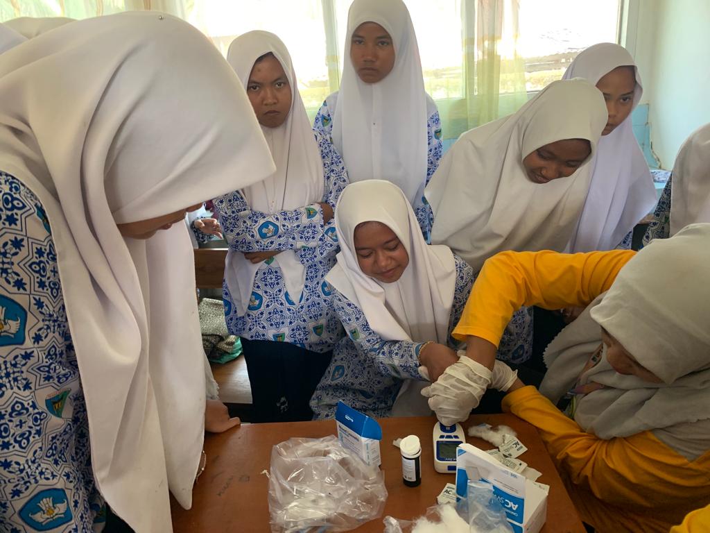 PUSKESMAS PASAR KUOK MELAKSANAKAN KEGIATAN GERMAS AKSI BERGIZI DI SMP 3 BATANG KAPAS 