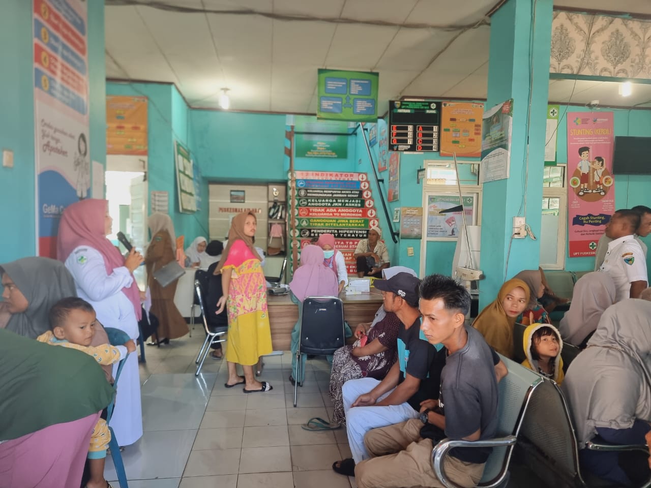 PENYULUHAN DALAM GEDUNG PUSKESMAS AIR HAJI